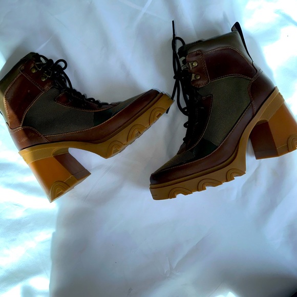 Sorel Shoes - Sorel WOMENS HEELED BOOTS